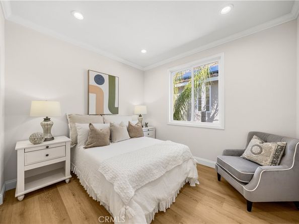 32 Silveroak, Irvine CA 92620