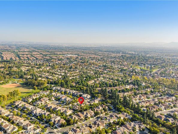 32 Silveroak, Irvine CA 92620