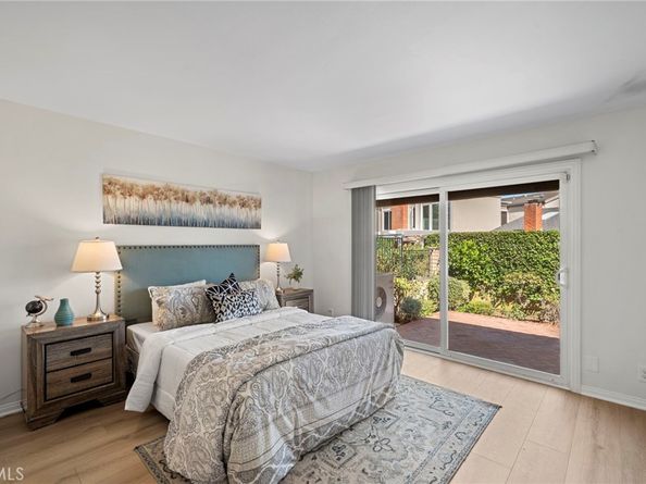 22 Meadowsweet, Irvine CA 92612