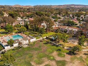 22 Meadowsweet, Irvine CA 92612