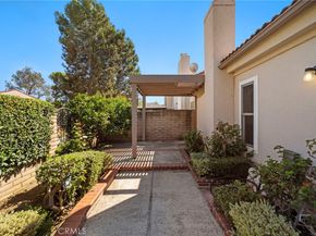 22 Meadowsweet, Irvine CA 92612