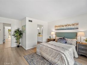 22 Meadowsweet, Irvine CA 92612