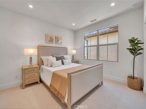 104 Eversedge, Irvine CA 92618