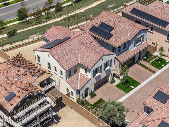 104 Eversedge, Irvine CA 92618