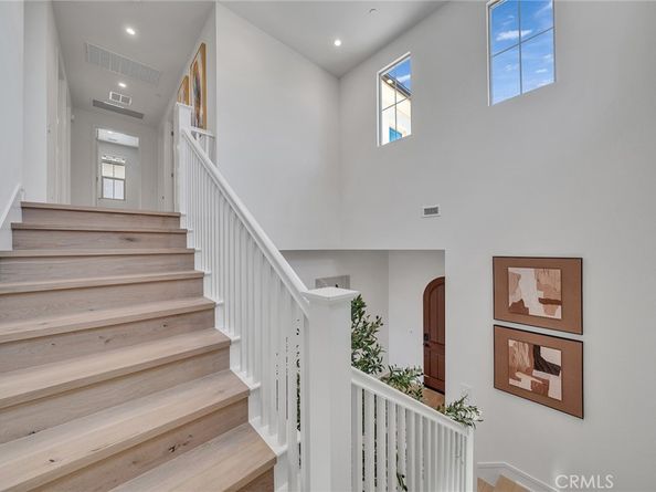 104 Eversedge, Irvine CA 92618