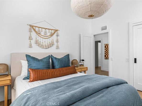 1947 Sundance, Costa Mesa CA 92627