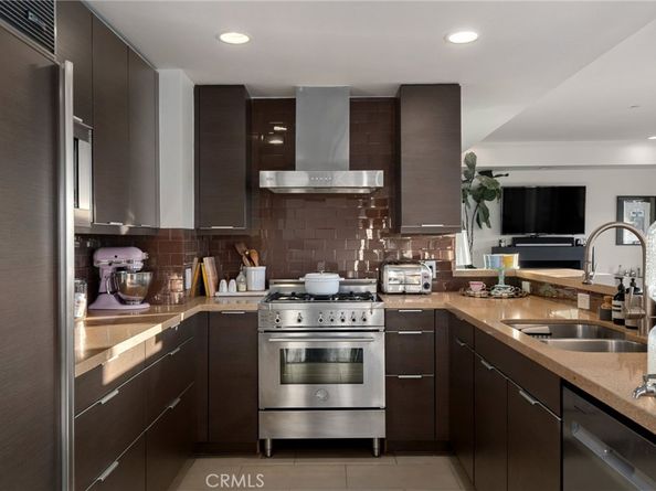 718 N Croft Avenue PH1, West Hollywood CA 90069