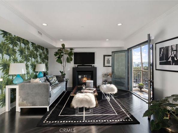 718 N Croft Avenue PH1, West Hollywood CA 90069