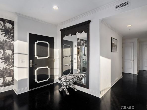 718 N Croft Avenue PH1, West Hollywood CA 90069