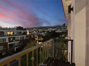 718 N Croft Avenue PH1, West Hollywood CA 90069