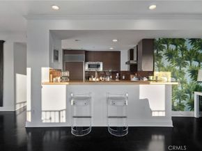 718 N Croft Avenue PH1, West Hollywood CA 90069