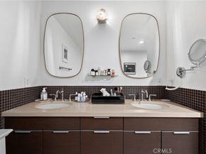 718 N Croft Avenue PH1, West Hollywood CA 90069