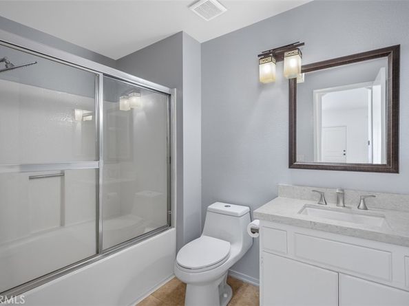 19431 14H Rue De Valore, Lake Forest CA 92610