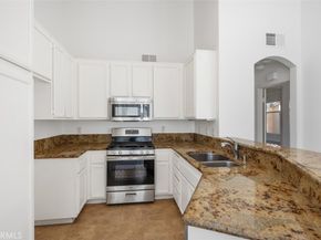 19431 14H Rue De Valore, Lake Forest CA 92610