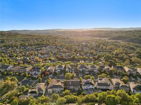 16 Wyndham Street, Ladera Ranch CA 92694