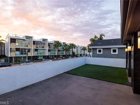 3322 Via Lido, Newport Beach CA 92663