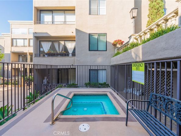 8455 Fountain Avenue 108, West Hollywood CA 90069