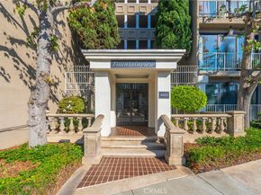 8455 Fountain Avenue 108, West Hollywood CA 90069