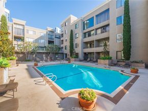 8455 Fountain Avenue 108, West Hollywood CA 90069