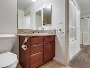 700 S Ardmore Avenue 204, Los Angeles CA 90005