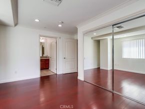 700 S Ardmore Avenue 204, Los Angeles CA 90005