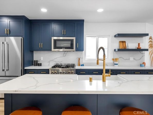 3427 S Victoria Avenue, Los Angeles CA 90016