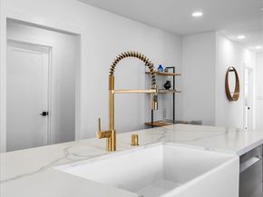 3427 S Victoria Avenue, Los Angeles CA 90016