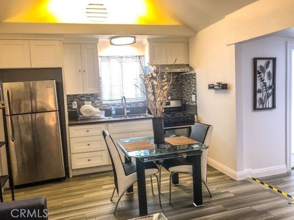 214 Walnut Avenue, Huntington Beach CA 92648