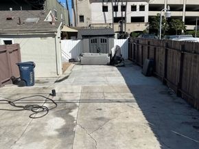 214 Walnut Avenue, Huntington Beach CA 92648