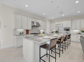 106 Cordial, Irvine CA 92620