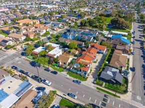 1586 Orange, Costa Mesa CA 92627