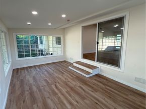 2432 Larchmont, Santa Ana CA 92706