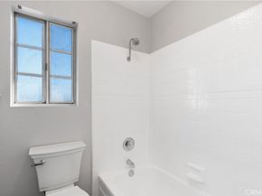 941 Elm 16, Long Beach CA 90813