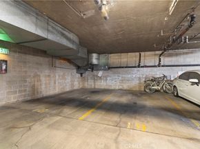 941 Elm 16, Long Beach CA 90813