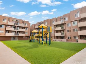 450 E 4th Street 344, Santa Ana CA 92701