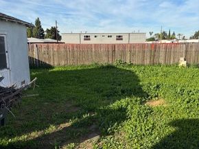 16819 Hayter, Bellflower CA 90706