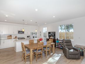 7082 Mallow Drive 2, Fontana CA 92336