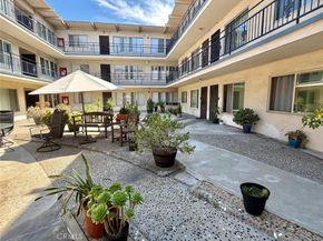 528 Cedar Boulevard 1F, Long Beach CA 90802