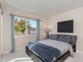 21038 Poolside Lane 5, Huntington Beach CA 92648