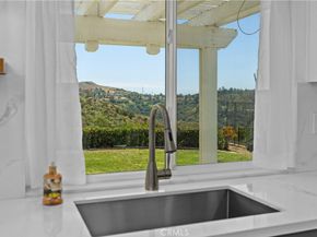 781 S Goldfinch Way, Anaheim Hills CA 92807