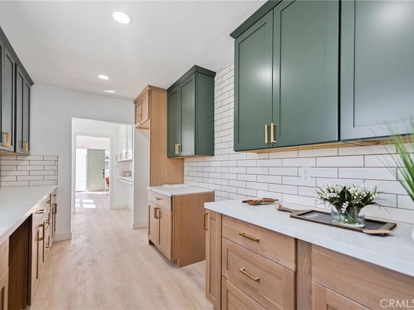 945 N Summer, Anaheim CA 92805