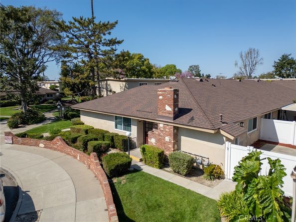 1921 Sherry 120, Santa Ana CA 92705