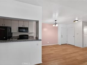 5460 White Oak Avenue J207, Encino CA 91316