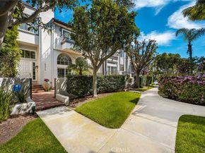 19275 Meadowood Circle, Huntington Beach CA 92648