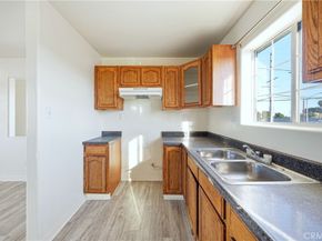 10929 Compton Avenue, Los Angeles CA 90059