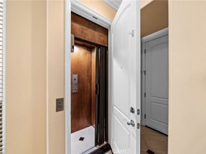 116 11th, Huntington Beach CA 92648