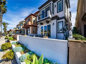 116 11th, Huntington Beach CA 92648