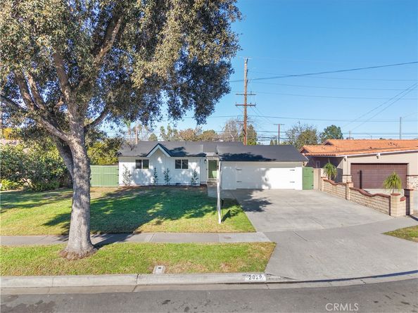 2029 W Flora, Santa Ana CA 92704