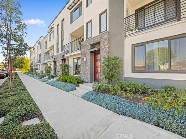 161 Schick, Irvine CA 92614