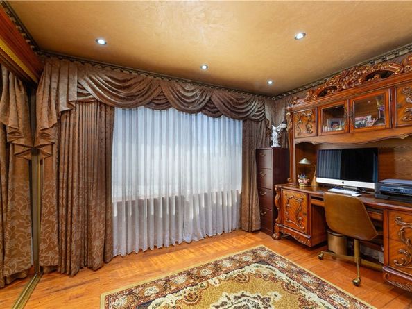 3702 E 1st Street, Long Beach CA 90803